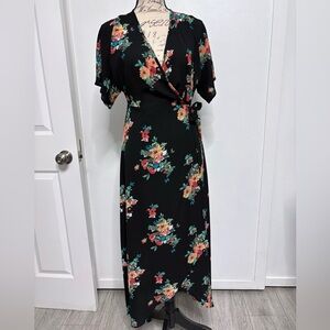 Monteau Black Floral Midi Dress